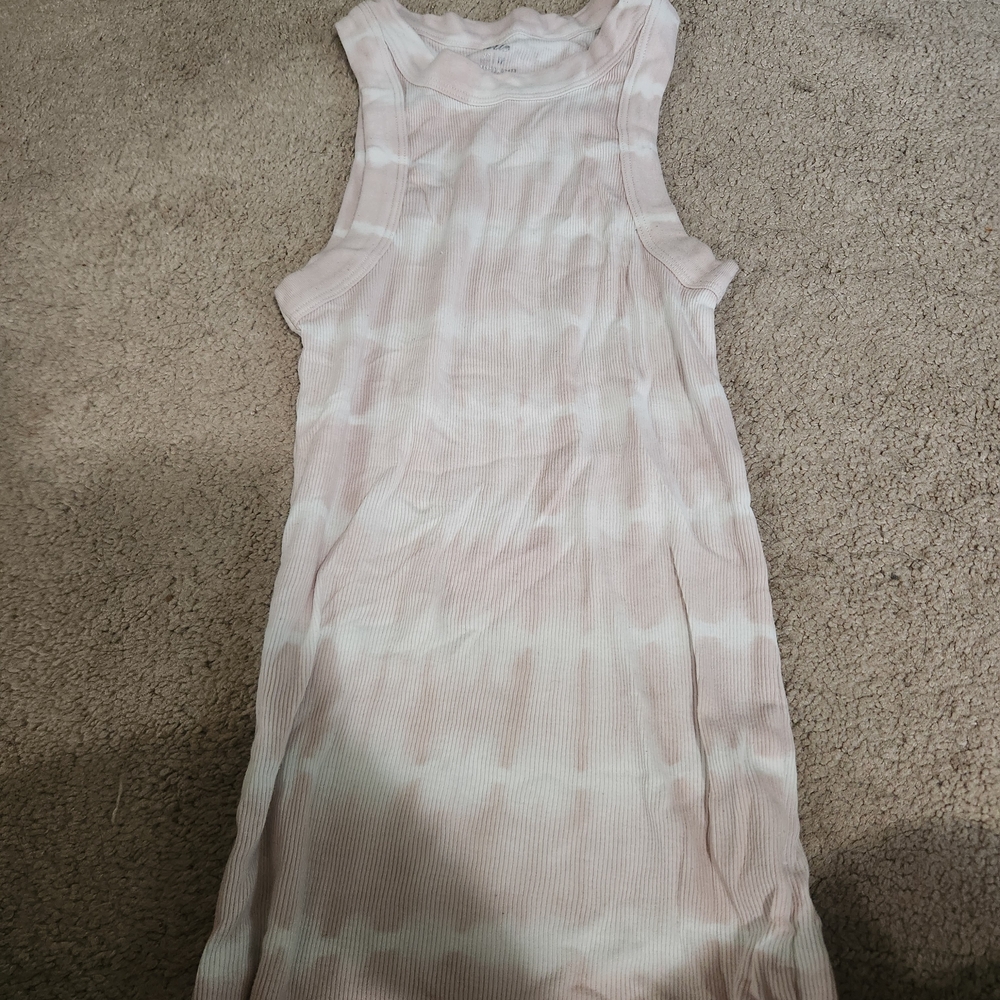 Tank Top Bundle - Picture 3 of 6